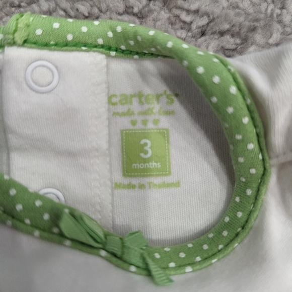 6/$22. 🍀 Kiss me, I'm Irish onesie. Long sleeve. Gender neutral - Picture 3 of 3